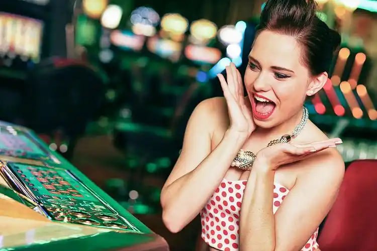 মোবাইলে গেমিং নিয়ন্ত্রণ গাইডের দৃশ্য